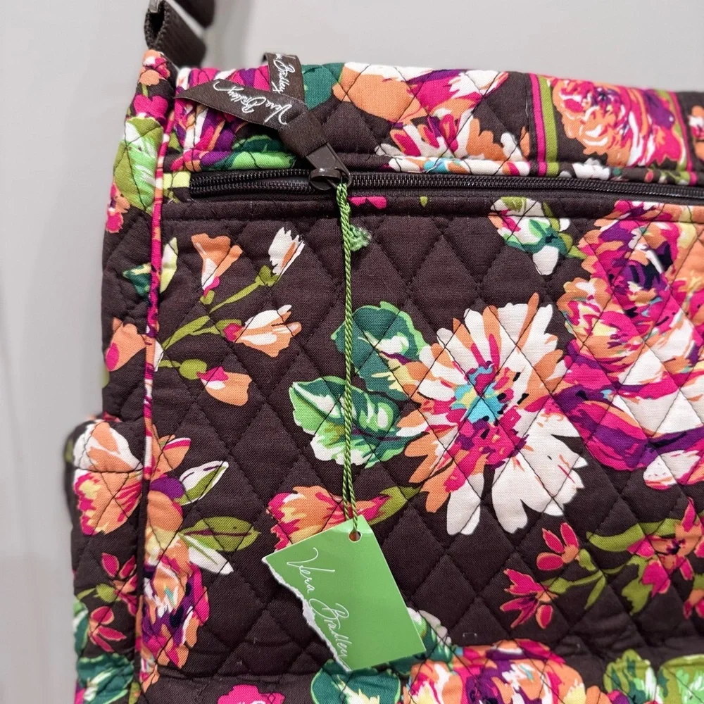 NWT Vera Bradley Messenger Baby Bag in English Rose Floral